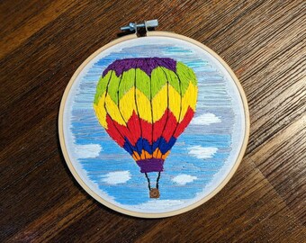 Hot Air Balloon - Embroidery Hoop Art - 7 inch - handmade