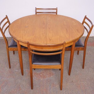 G Plan Mid-century Teak Round Extending Dining Table With 4 Chairs