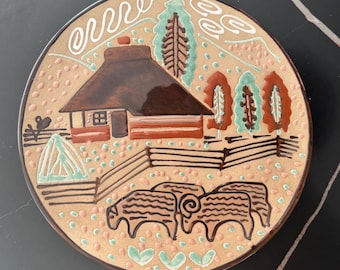 Plato de pared de arte popular ucraniano LKSF, 33 cm, pieza rara | Plato de cerámica vintage de la Fábrica de Cerámica y Escultura de Lviv | Decoración rústica de cabaña de ovejas