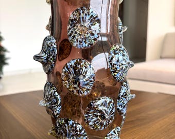 Jarrón coleccionable de vidrio artístico ámbar, soplado a mano "Gutne Sklo" de Lviv, Ucrania. Artículos decorativos, decoración única para el hogar.