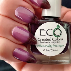 Northern Lights - Black to Pink Thermal Changing Nail Polish, Black Color Changing Polish