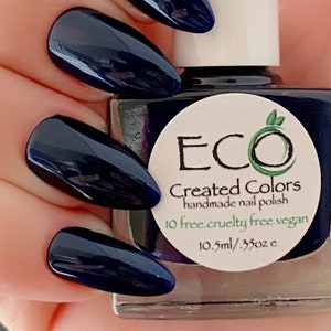 Blue Shimmering Nail Polish, Nail Lacquer, 10 Free Polish : Sapphire