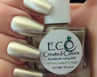 Horizon: Metallic Light Gold Nail Polish - Shimmery Manicure for Glamorous Nails, Chic Nail Art