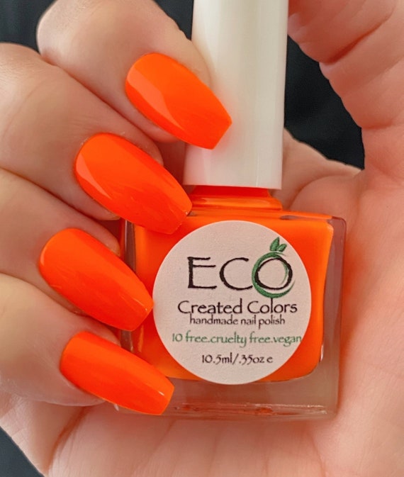 Neon Chrome for our Summer - Sky Nails & Spa Appleton | Facebook