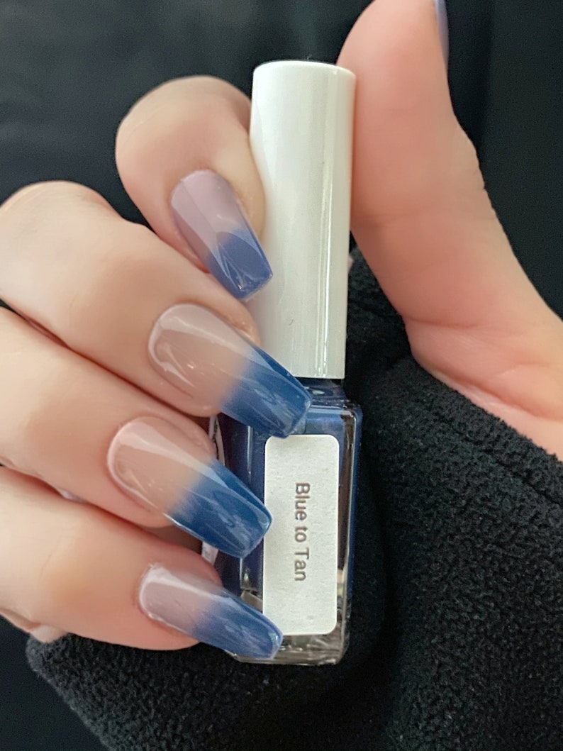 Blue Thermal Color Changing Nail Polish, Blue to Tan: Wanderer image 7