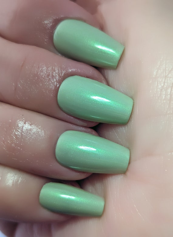nail polish for mint green dress Yep, Mint Green Nails Are Making a Comeback This Summer