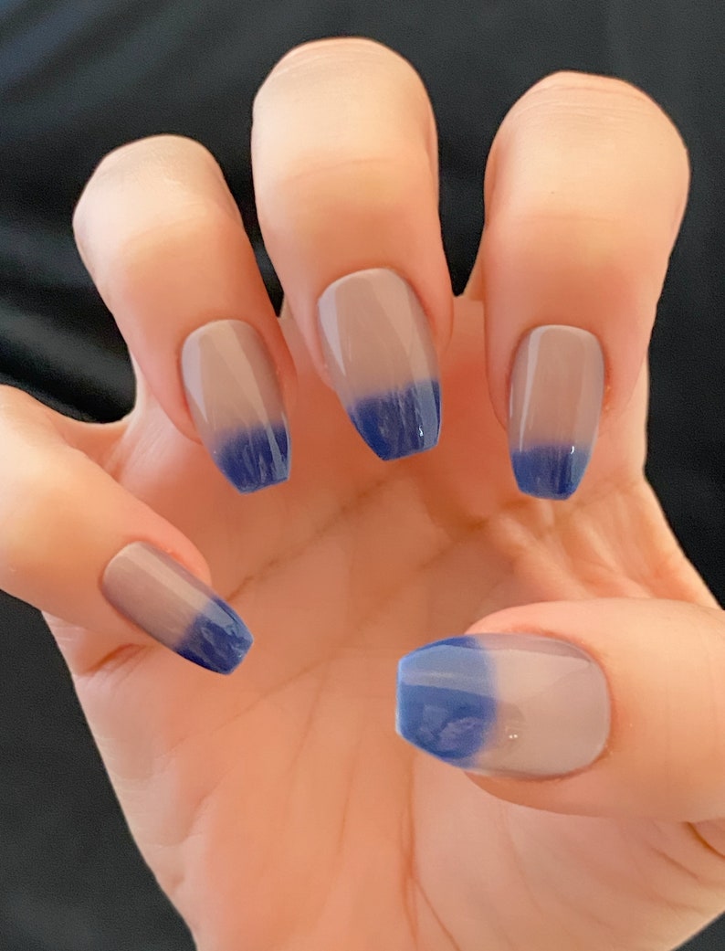 Blue Thermal Color Changing Nail Polish, Blue to Tan: Wanderer image 9