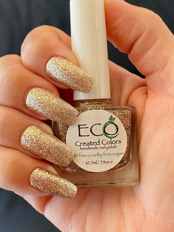 Amazon.com : Gel Nail Polish, 1 Pcs 15ml Glitter gold gel nail polish Color  Soak Off Gel Polish Nail Art Manicure Salon DIY Nail Lamp Gel Nail Design  Christmas Decoration at Home :