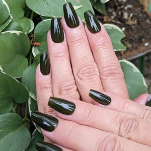 JANE Dark Green Nail Polish, Black Nail Polish, Holiday Nails, Vegan
