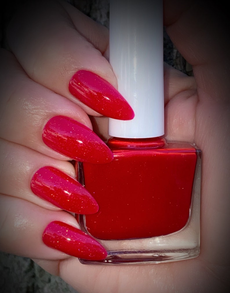 Red Glitter Nail Polish Light Gold Glitter Holiday Nails : | Etsy Canada