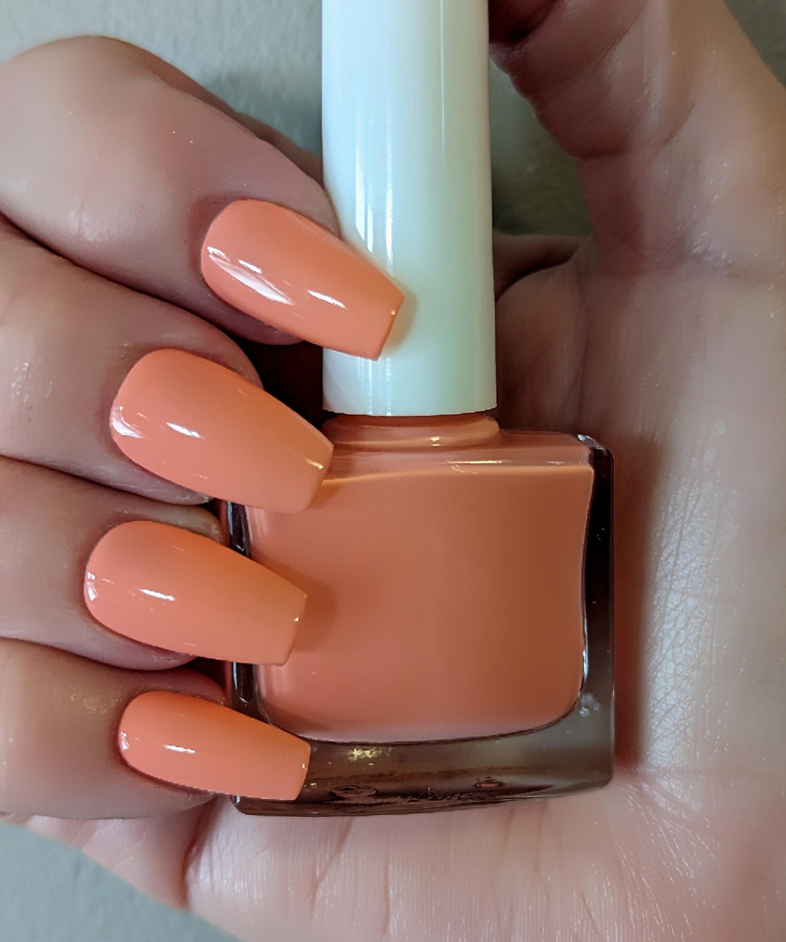 CORAL LICIOUS Orange Peach Coral Nail Polish Natural Polish