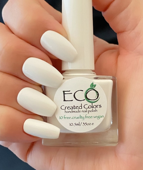 Little summer nails+ natural nail growth progress : r/Nails