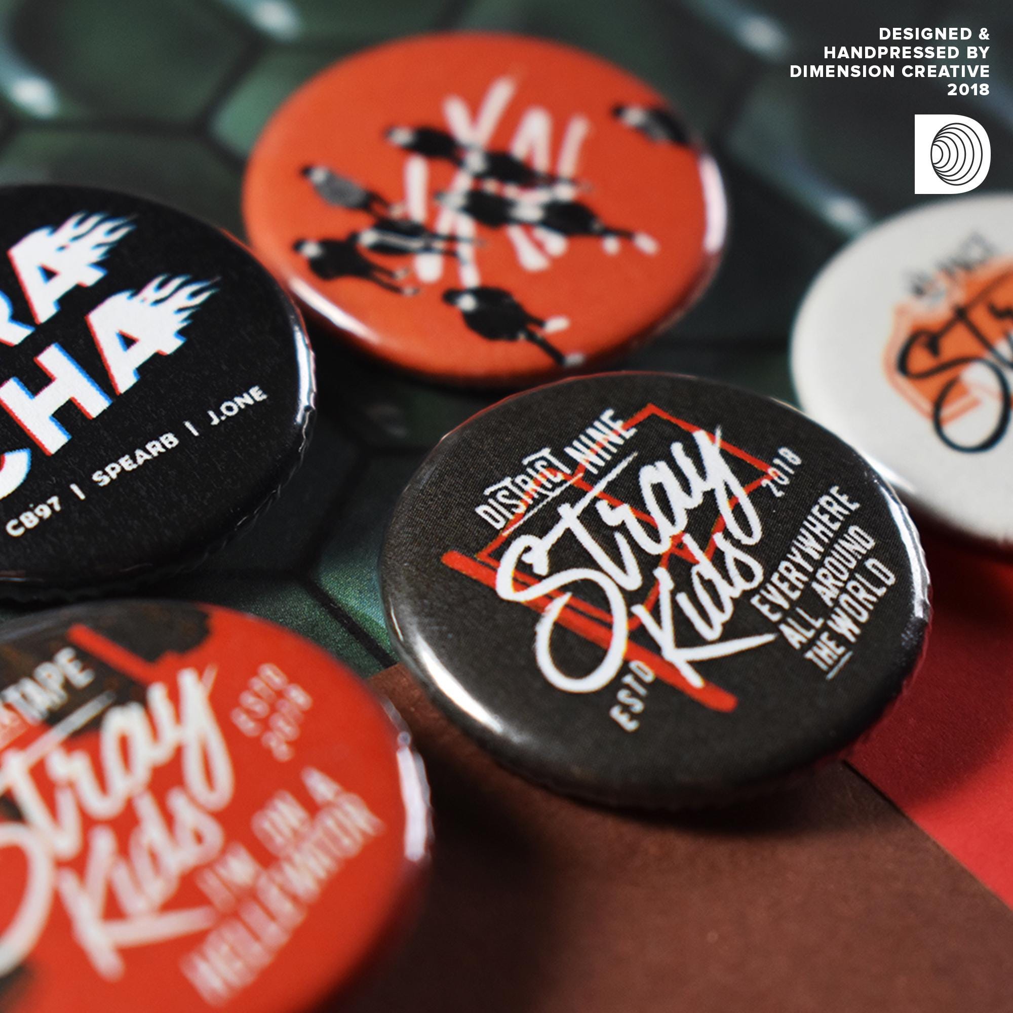 Stray Kids Pinback Button Badges (1.25in / 3.17cm) – SKZ, 3RACHA