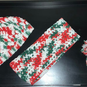 Crochet Christmas Family Hat and Cowl Set