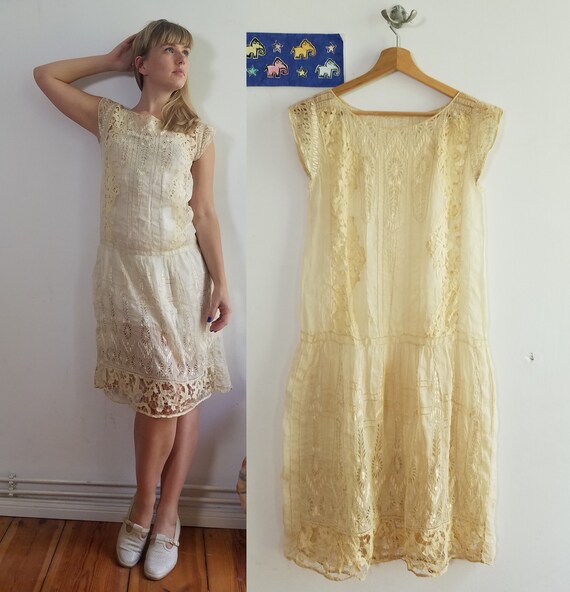 lace flapper dress
