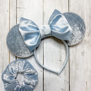 Cinderella Mickey Mouse ears, Cinderella scrunchie, Velvet Minnie Ears, Velvet Disney ears, Velvet ears, Velvet Mickey ears, Cinderella ears