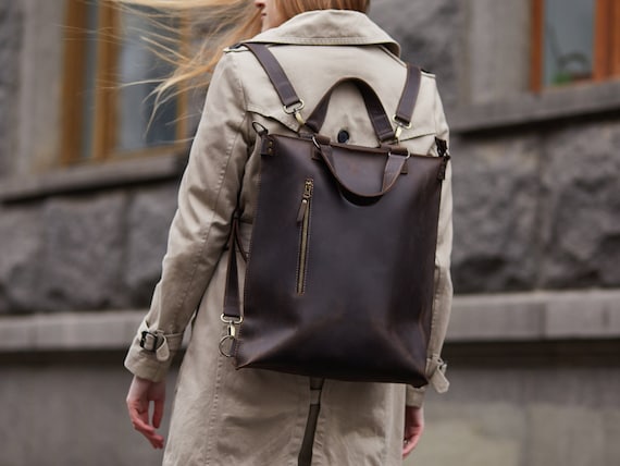 Bolso de mochila convertible de cuero para mujer, bolso de hombro para  portátil marrón/coñac, mochila de ciudad minimalista personalizada 2 en 1,  bolso de cuero genuino -  España