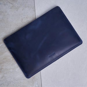 Slim leather laptop case for MacBook Pro 14 inch M2, M3 chip | Vintage leather laptop sleeve for Her | Stylish Back to School Gift for Him