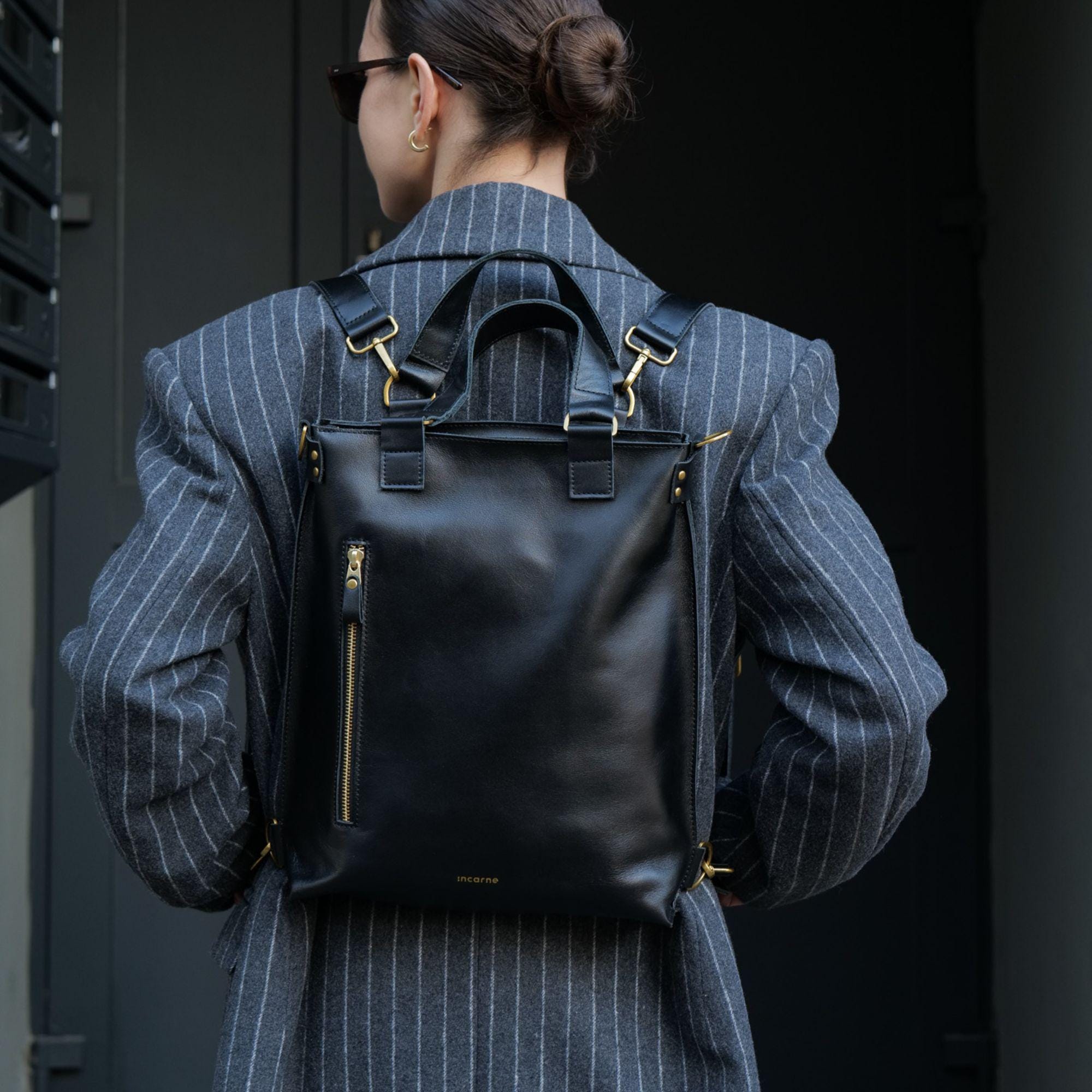 Genuine Leather Convertible Backpack Purse, Anti-Theft Daypack, 17L Capacity Polare 17.3 Inch Full Grain Leather Backpack for Men and  main image 2