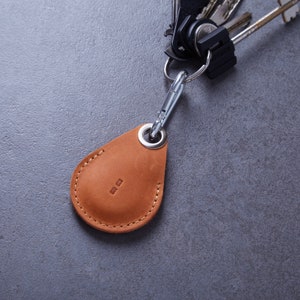 Air Tag Holder Gray, Keychain Cute, Slim Protective AirTag Case, Leather Personalized Minimalistic Air Tag Cover, Christmas gift