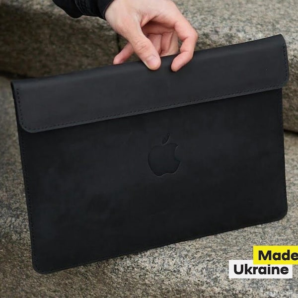 Minimalist leather laptop sleeve,  MacBook Pro 14 M1 and Air 13 M2 case, MacBook Pro 14 Designer cover