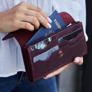Personalized Leather Wallet Clutch, Leather wallet, Leather custom wallet, Leather mens clutch, Elegant wallet, Wallet for her or him