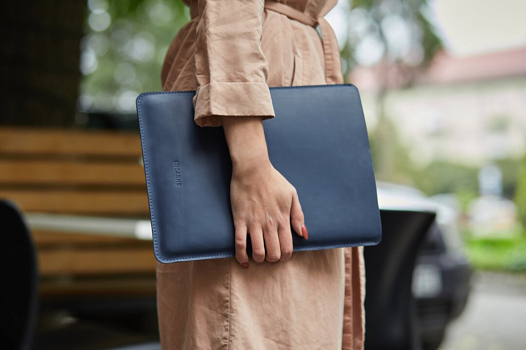 MacBook Air 13 M2 & Pro 13–16 Sleeve | Blue Leather Laptop Case | Slim ...