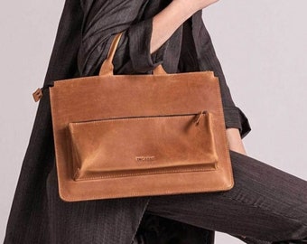 Leather laptop bag handle briefcase, zipper laptop case macbook air M2 sleeve, macbook sleeve, Messenger Bag, Personalized Leather gift