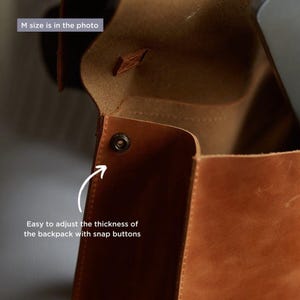 Mochila de cuero marrón para mujer, mochila para portátil, hecha a mano y personalizada, ideal para la escuela, la universidad o la ciudad. imagen 7