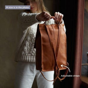 Mochila de cuero marrón para mujer, mochila para portátil, hecha a mano y personalizada, ideal para la escuela, la universidad o la ciudad. imagen 9