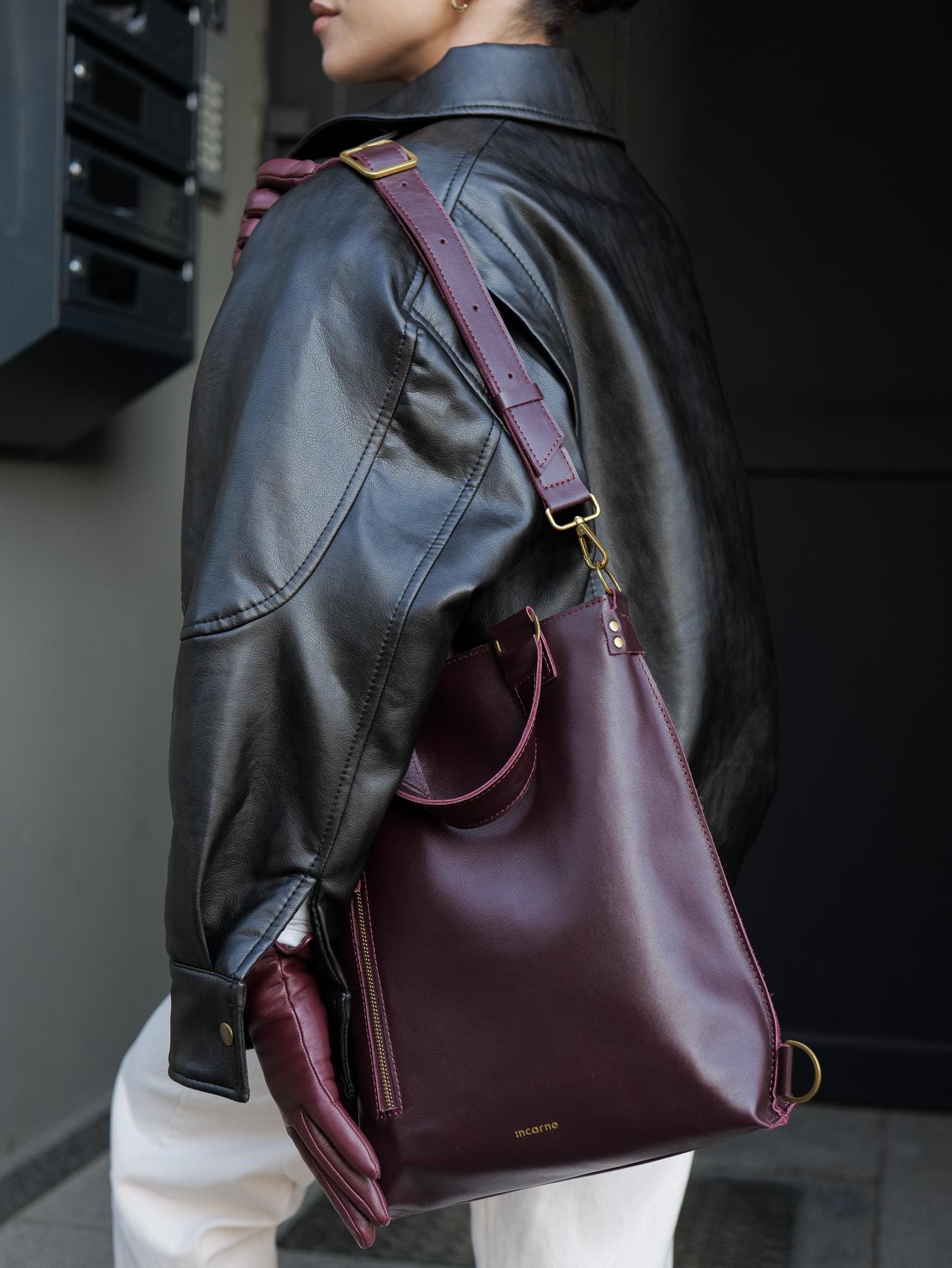 Full Grain Leather Convertible Backpack Shoulder Bag Fits 13\