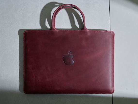 MacBook Air M2 Leather Case With Handle, Mac Pro 16 Inch Top Handle Bag, MacBook  Pro 14 Sleeve, Leather Slim Briefcase, Burgundy Sleeve - Etsy UK