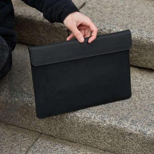 Handmade order Black Leather Minimalist Laptop Sleeve Case with Zipper, iPad Sleeve, Surface sleeve, Black Leather MacBook Sleeve Case, Tablet