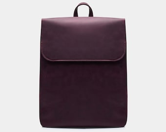 Mochila de couro personalizada para laptop: compatível com MacBook de 13 a 16 polegadas, mochila feminina para uso diário.
