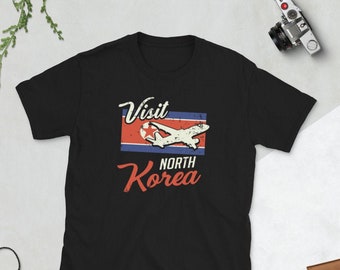 Visit North Korea Pyongyang Retro Flag Travel Tourism Souvenir Style Kim Jong Short-Sleeve Unisex T-Shirt