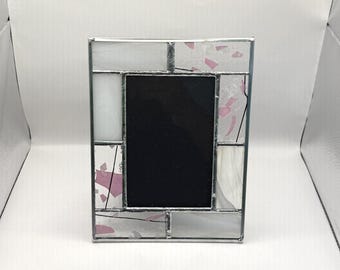 4x6 Handcrafted White with Pink Bullseye Stained Glass Picture Frame