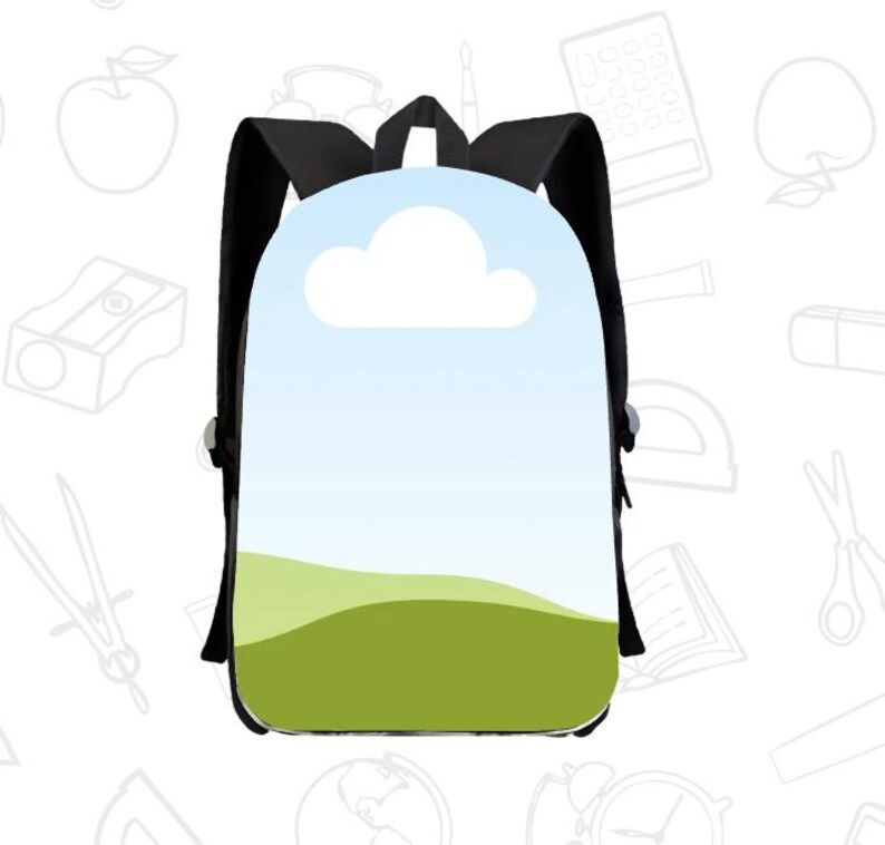 Puede incluir: Mochila negra con un dise&ntilde;o de paisaje que presenta una nube blanca, cielo azul y colinas verdes. La mochila tiene correas negras para los hombros y un asa superior, adecuada para &uacute;tiles escolares.