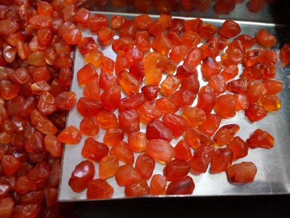 25 Untreated Carnelian Raw Gemstones: Natural Orange Crystals (8-10 MM)