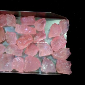 20 Stück natürliche rosa Quarz Rohsteine, Größe 12-15 MM AAA + Qualität Rosenquarz Edelstein rau, rosa Rosenquarz Kristalle roh, Heilende Kristallsteine