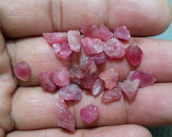 25 Piece Lot Natural Pink Tourmaline Rough 33.90 Crt Size 7-13 MM, Pink Raw Tourmaline Loose Gemstone For Jewelry Making