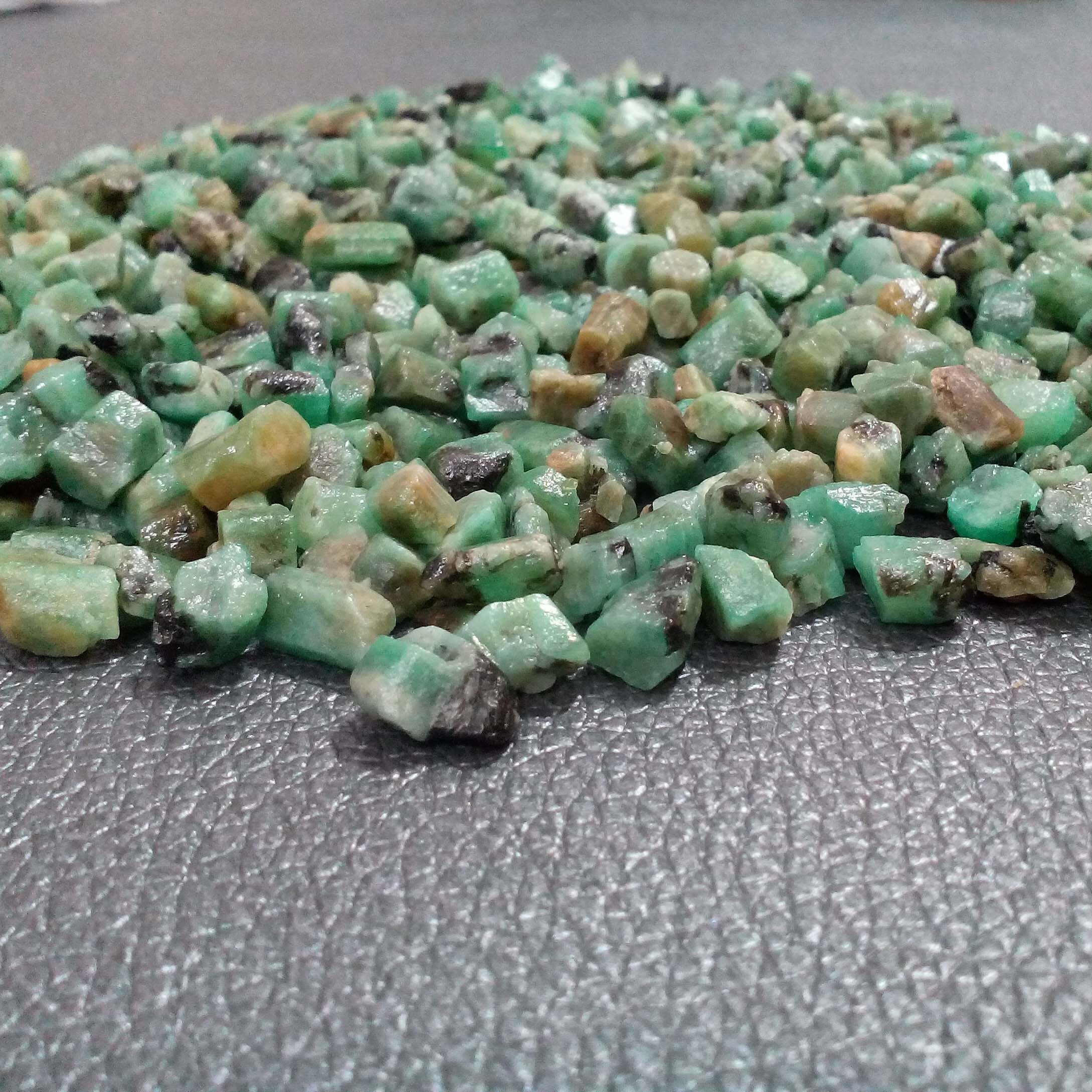 15 Pieces Emerald 10-12 MM Raw Real Raw Green Emerald - Etsy