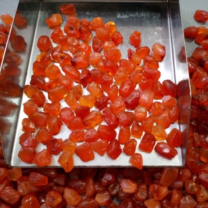 25 Pieces Raw Carnelian Stone 10-12 MM Raw, Fabulous Gemstone Rough Natural Carnelian Gemstone, Healing Crystal Orange Carnelian Raw Stone