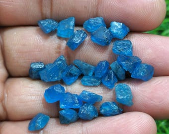 25 Neon Blue Apatite Rough Gemstones: Jewelry Making (6-6 MM)