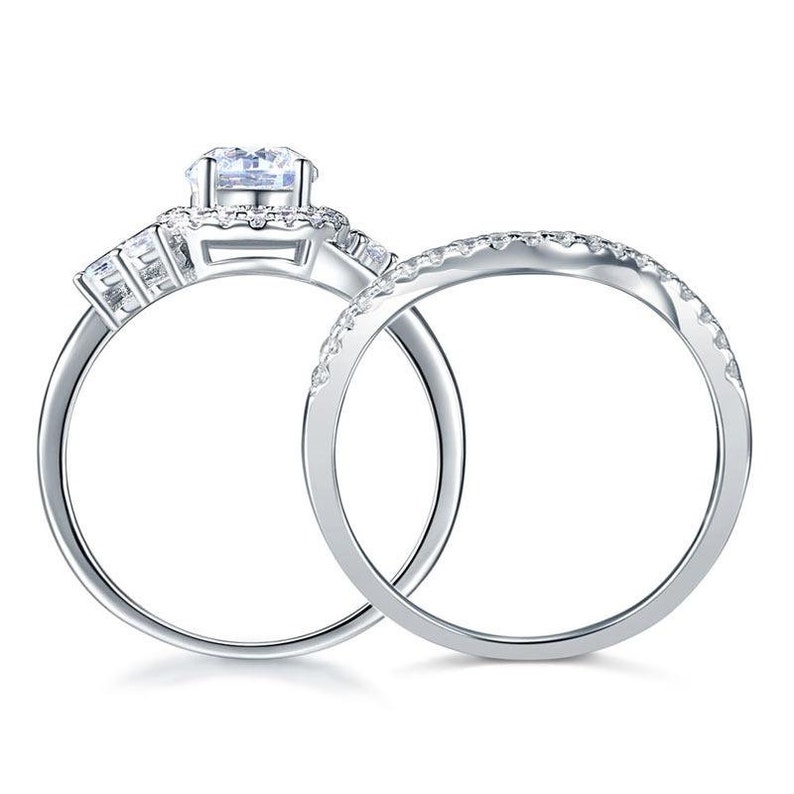 Dainty Round Cut 3 Diamond 14K White Gold Finish Sparkly Anniversary Men/'s Wear Ring