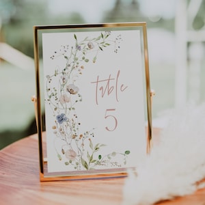 Modèle de numéro de table de fleurs sauvages, numéros de table de printemps, carte de table de mariage florale, numéros de table modifiables imprimables, numéros de table de jardin