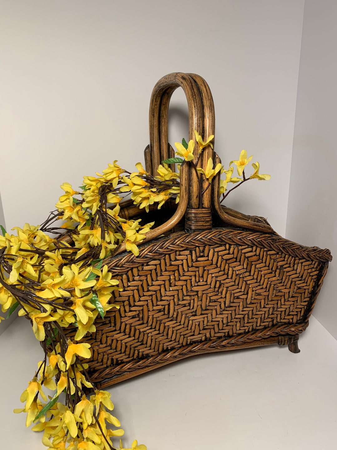 Vintage Bamboo Wood Basket / Basket With Legs and Handle / Woven Basket