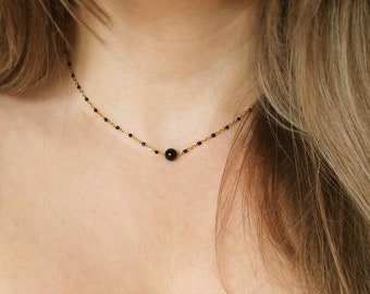 Collana di tormalina nera delicata, girocollo di tormalina nera con perline, collana di pietre preziose a strati, girocollo nero per tutti i giorni, regalo fatto a mano per lei