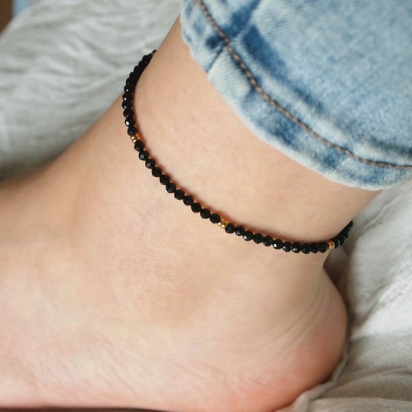 Beaded Black tourmaline anklet, Dainty woman anklet, Black gemstone ankle bracelet, Gifts for her, Handmade black tourmaline jewelry