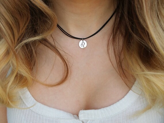 Leo choker clearance