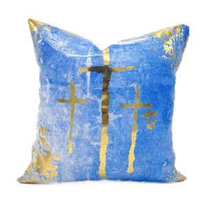 Royal Golden Crosses Pillow || Gold Foil Crosses Pillow - 1146